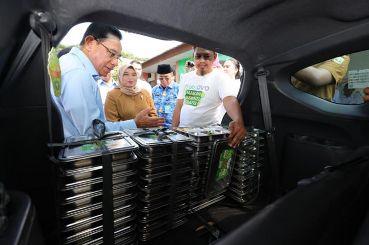 Makan Gratis MBG Tapi Gak Zonk, Wamenkes Benny Jamin Kualitasnya!