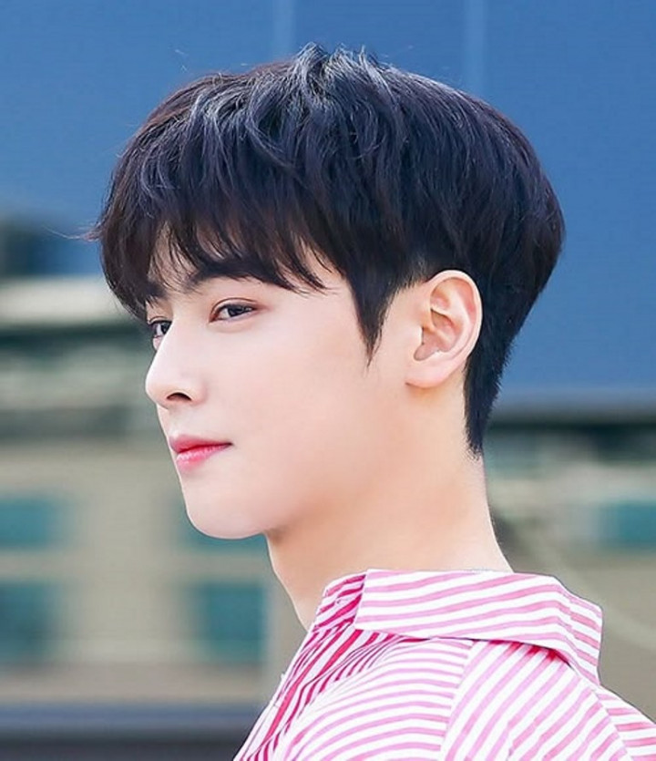 Rambut Two Block Check! Biar Gak Kalah Ganteng sama Aktor Drakor