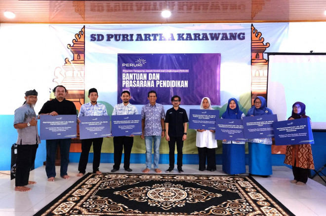 Peruri berikan bantuan pendidikan. Foto: Peruri