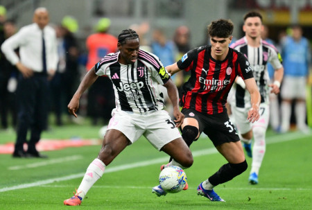 Hasil Babak 1 AC Milan vs Juventus: VAR Batalkan Keunggulan Juve