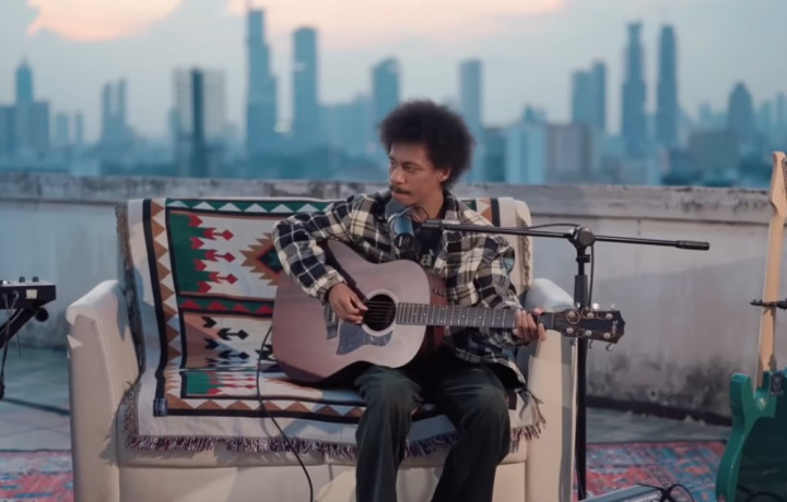 Lirik Lagu Lesung Pipi