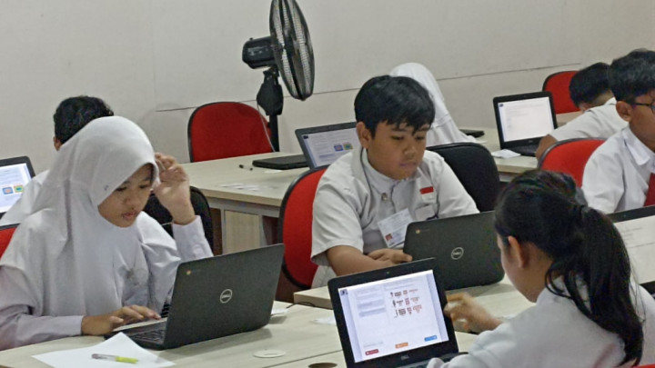 Cuma Punya 11 Komputer, Sekolah Sampai Pinjam Laptop ke Guru dan Sekolah Lain untuk  TKA 2026