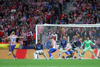 Drama VAR Panas! Mikel Arteta Ngamuk Usai Arsenal Ditahan Atletico Madrid di Semifinal Liga Champions