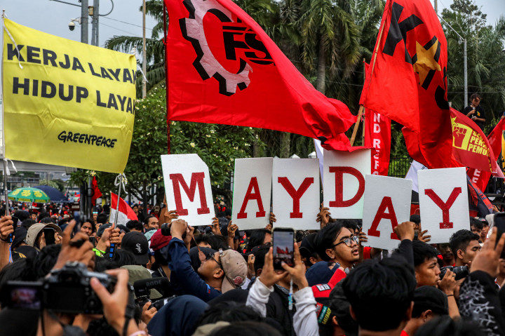 ​Peringatan Hari Buruh di Depan Gedung DPR