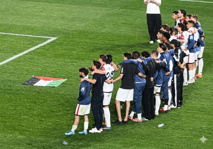 Aksi Dukung Palestina Warnai Kemenangan Rayo Vallecano atas Strasbourg