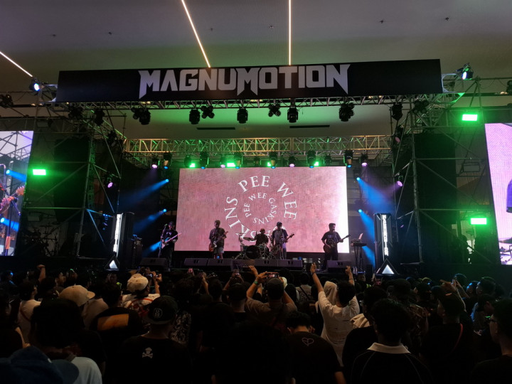 Pee Wee Gaskins Bawakan Setlist 