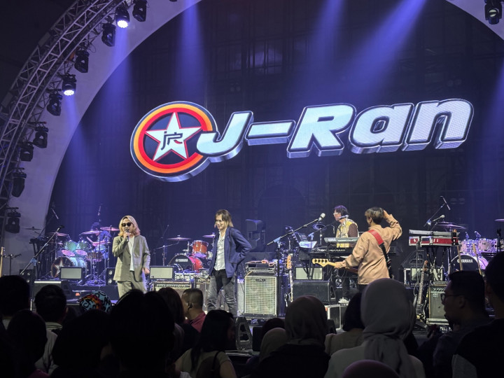 Bawakan Lagu RAN di OTW Pestapora, J-Rocks Minta Maaf