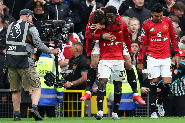 ​MU Menang 3-2 atas Liverpool, Pastikan Lolos ke Liga Champions