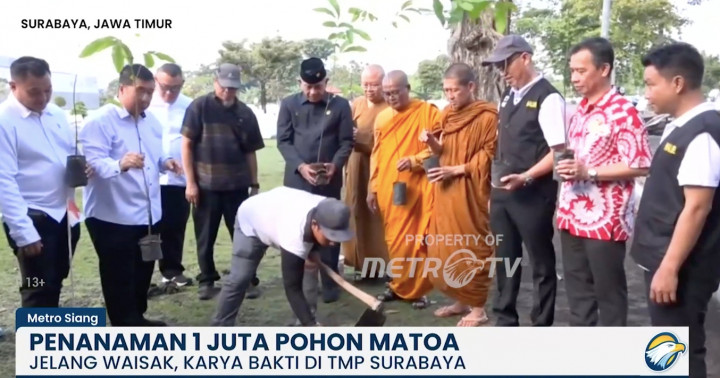 Jelang Waisak, Walubi Jatim Gelar Doa dan Tanam Pohon di TMP Surabaya