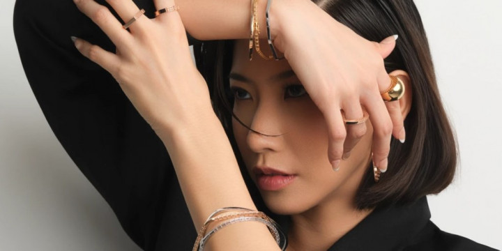 Spill Gelang Emas Modern Kekinian Paling Kiyowo, Lucu Banget!