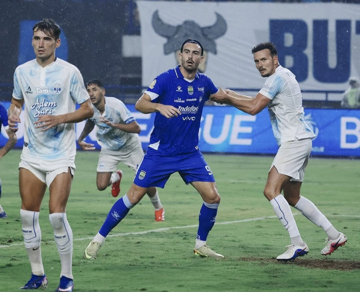 Hasil Super League: Persib Kokoh di Puncak Klasemen Usai Kalahkan PSIM 1-0