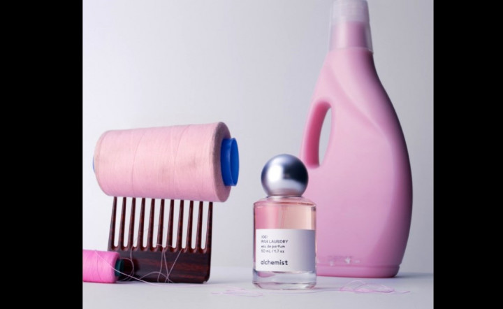 Bebas Bau Acem! 5 Parfum Must Have Si Tukang Keringetan