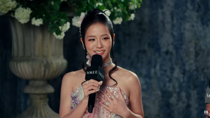 Debut di Met Gala 2026, Jisoo BLACKPINK Tak Sabar Temui Lisa, Jennie, dan Rosé