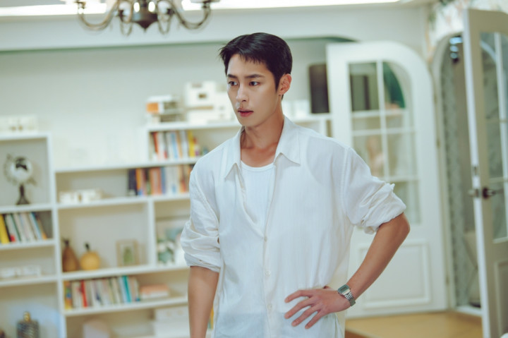 Lee Jae Wook Umumkan Jadwal Wajib Militer