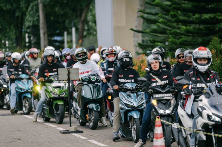 Ratusan Motor Modifikasi Keluar Kandang Lintasi Kota Bogor
