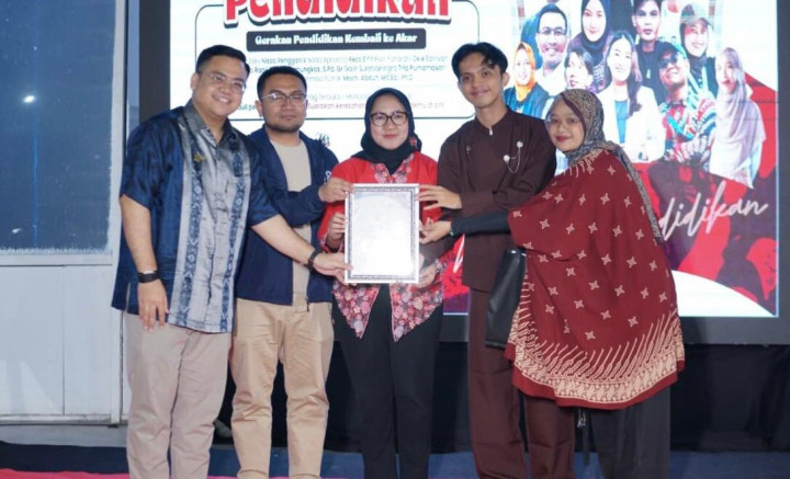 Gerakan Benerin 1000 Sekolah Libatkan Kolaborasi Lintas Komunitas