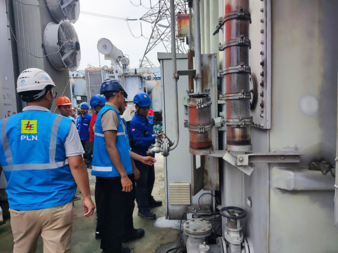 Site visit dan pengecekan fisik aset oleh Dewan Komisaris PLN bersama Komite Audit di Gardu Induk Tegangan Ekstra Tinggi (GITET) Bekasi. Foto: PLN