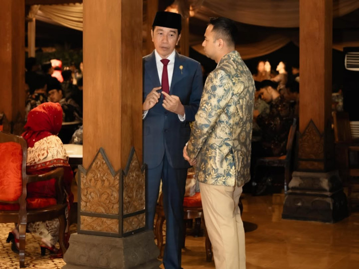 Raffi Ahmad Bicara Empat Mata dengan Jokowi di Pernikahan Anak Soimah, Bahas Apa?