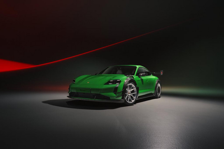 Porsche Taycan Turbo GT Manthey Kit Pecahkan Rekor Nürburgring
