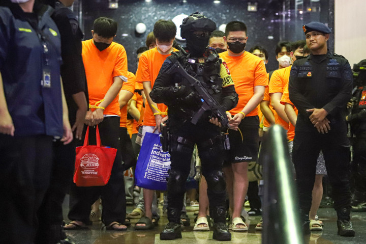 ​Polisi Gerebek Sindikat Judi Online Internasional