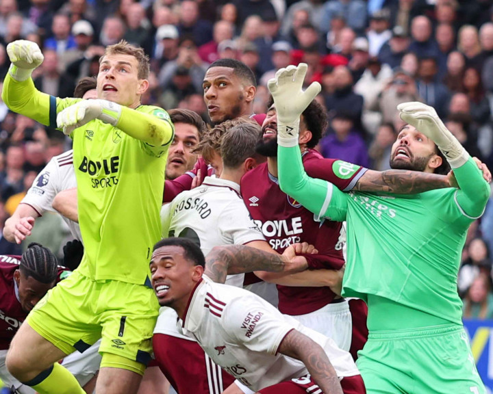 Gol West Ham Dianulir VAR, The Hammers Siapkan Protes Resmi ke PGMOL