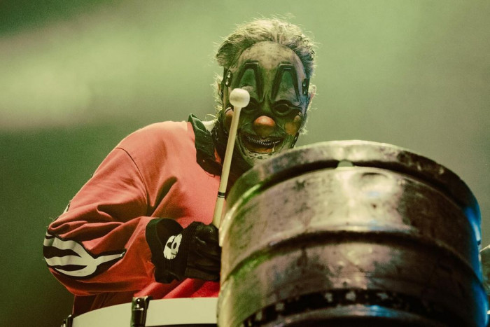 Sekarat karena Masalah Jantung, Clown Takut Kariernya di Slipknot Tamat