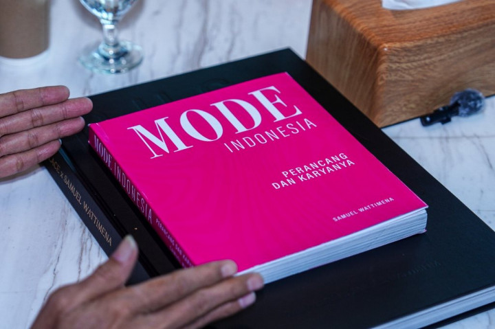Buku 'Mode Indonesia', Desainer Lokal Makin Menyala!