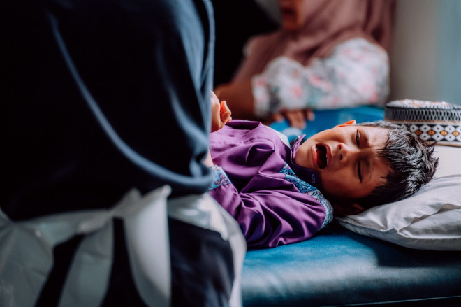  RS Marina Permata dengan dukungan Jhonlin Group menggelar kegiatan khitan massal gratis untuk umum di Aula Red Borneo RS Marina Permata, Minggu (10/5/2026). 