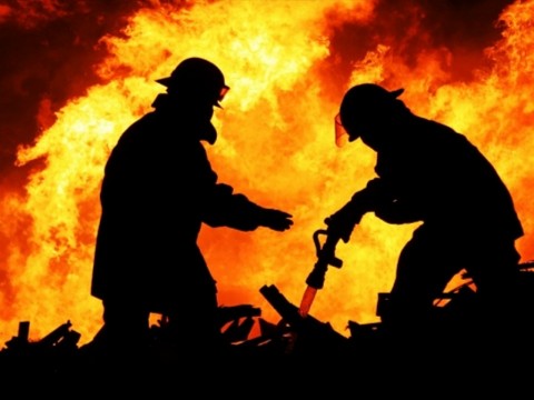 Terdengar Bunyi Ledakan, Begini Kronologi Kebakaran Gudang di Jakarta Barat