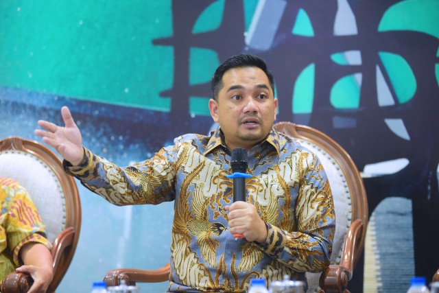 Profil Rifqi Karsayuda, Ketua Komisi II DPR yang Viral Usai Tawarkan Beasiswa untuk Siswi SMAN 1 Pontianak