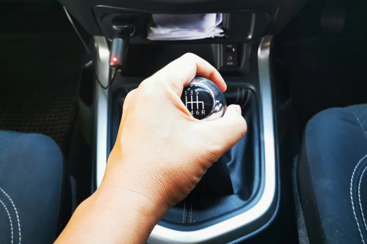Engine Brake Mobil Manual vs Otomatis, Ini Perbedaanya