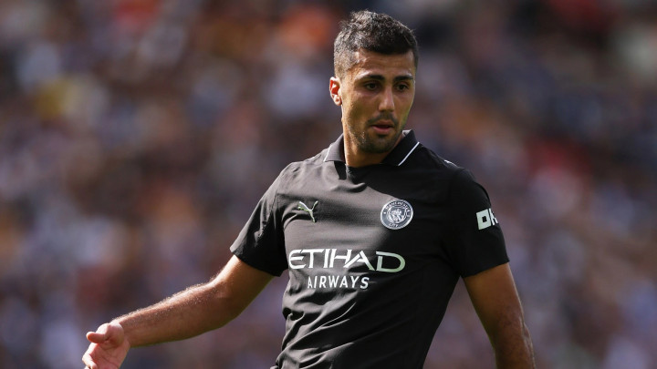 Real Madrid Belum Ajukan Tawaran, Rodri Semakin Dekat Bertahan di City