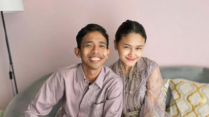 Anak Dede Sunandar Menangis Usai Kabar Perceraian Orang Tuanya Akibat KDRT Viral