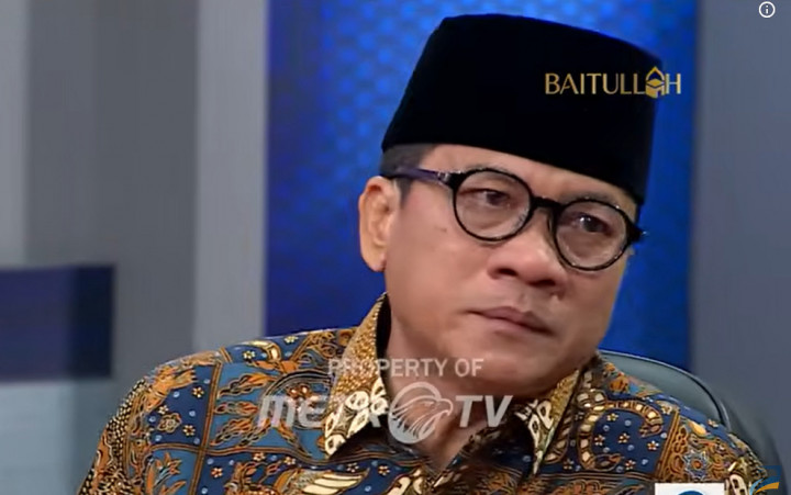 Dulu Sekolah Tak Punya Sepatu dan Jadi Marbot, Ini Kisah Haru Menteri Desa Yandri Susanto