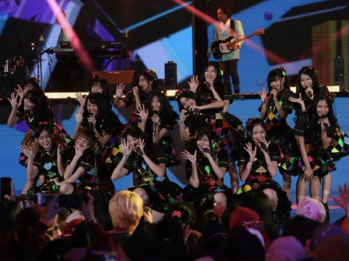Lirik Lagu 'Bentuk Sang Rembulan' JKT48, Tentang Luka, Topeng, dan Keinginan Dipahami