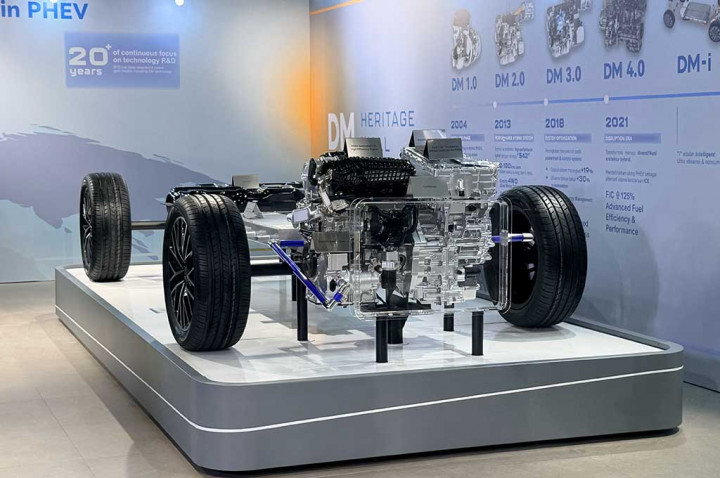 Lebih Jauh Soal Teknologi Dual Mode di BYD M6 DM
