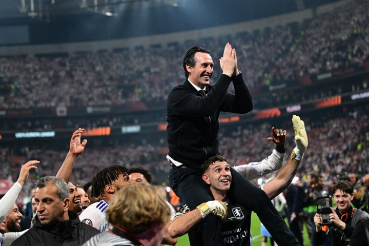 Tangis Haru Unai Emery! Aston Villa Juara Eropa Lagi Setelah 30 Tahun Penantian