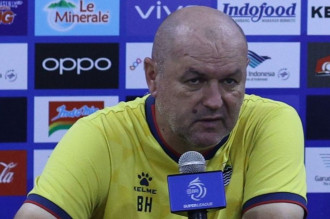 Persib Hattrick Juara, Bojan Hodak: Musim Ini Paling Sulit!