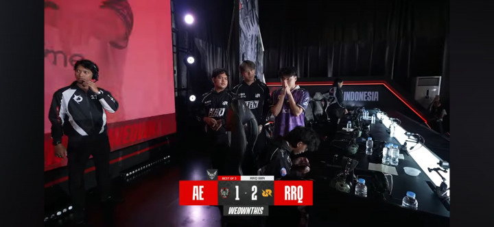 Hasil MPL ID S17 Week 9: RRQ Gagalkan Alter Ego ke Playoff usai Menang 2-1