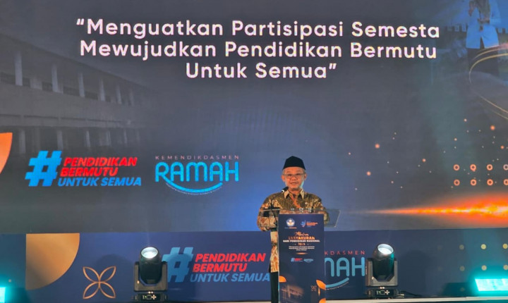 Resmi! Bahasa Inggris Jadi Mata Pelajaran Wajib Mulai Kelas 3 SD pada 2027