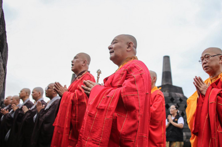 Prosesi San Pu Yi Pai Warnai Jelang Perayaan Waisak di Borobudur