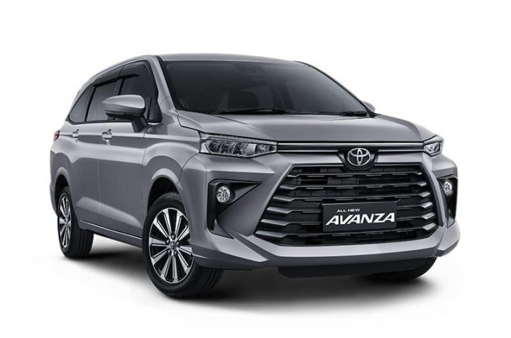 Mau Beli Toyota Avanza? Siapkan Garasi dengan Ukuran Segini!