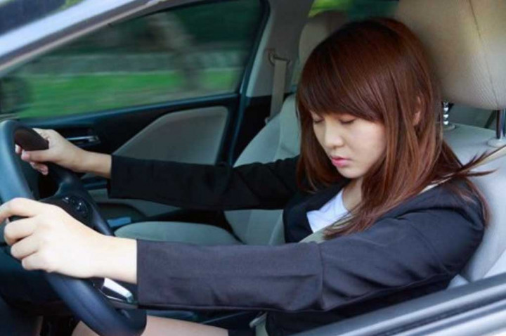 Tips Agar Tidak Mabuk Perjalanan saat Naik Mobil ber-AC
