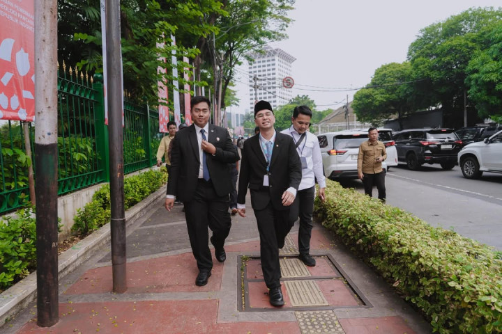 Ikut Upacara Hari Lahir Pancasila, Raffi Ahmad Ajak Anak Muda Berani Bermimpi