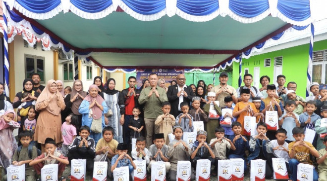 100 anak ikuti sunat massal yang digelar FKUB dan Kesbangpol Mimika. ist