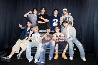 SEVENTEEN, TWICE, dan TXT Masuk 15 Besar Tur Konser Terlaris
