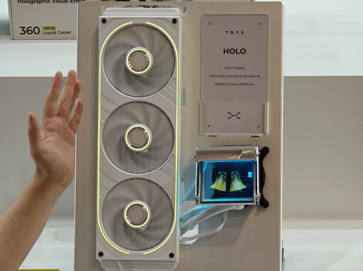 Bukan Lagi Layar, AIO Cooler Punya Tryx Ini Pakai Hologram