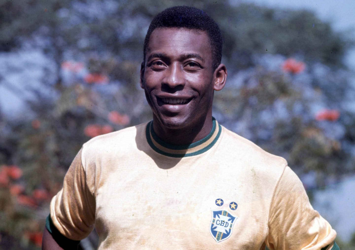 Jersey Pelé di Final Piala Dunia 1958 Diprediksi Terjual Rp107 Miliar