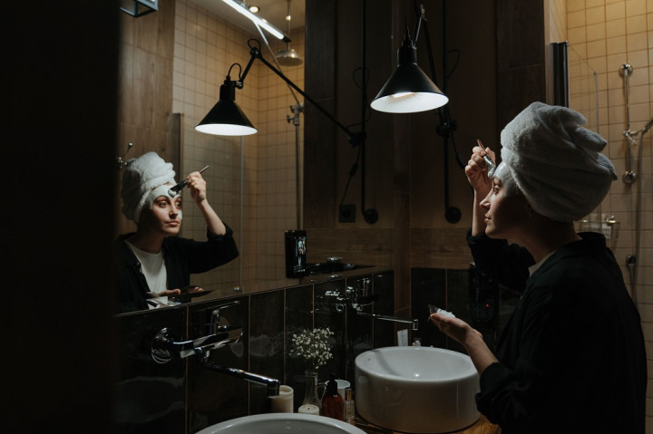 Skincare Night Routine Biar Bangun Tidur Kulit Makin Fresh dan Glowing