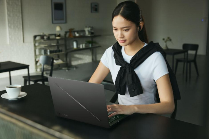 Asus ROG Zephyrus G14 Resmi Hadir di Indonesia, Laptop Gaming RTX 5070 Setipis 1,59 Cm